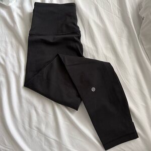 Lululemon Wunder Train Ribbed Leggings 25"